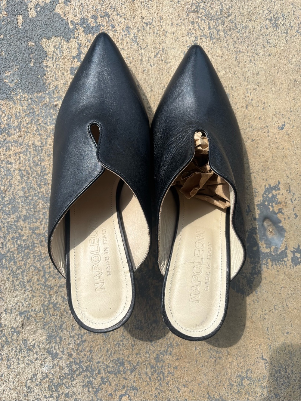 Napoleon Perdis Black Pointed Leather Mule Heels - Picture 5 of 6